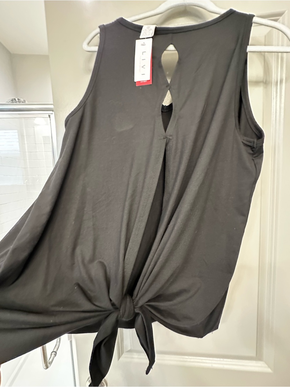 Lane Bryant Black V-Neck Sleeveless Tank - Picture 6 of 9
